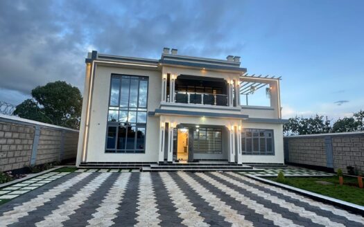 4 bedroom 5bathroom Maisonette house for sale in ruiru-Mugutha