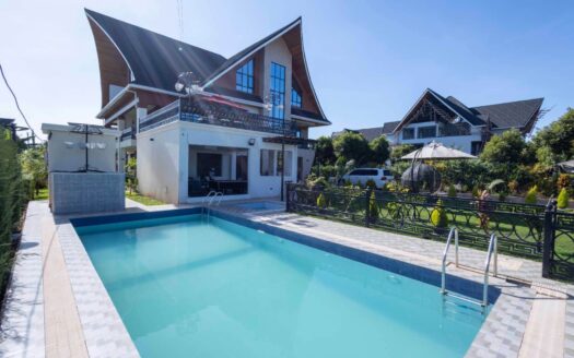 𝐌𝐀𝐆𝐍𝐈𝐅𝐈𝐂𝐄𝐍𝐓 𝟔-𝐁𝐄𝐃𝐑𝐎𝐎𝐌 𝐇𝐎𝐌𝐄 𝐎𝐍 𝟏/𝟒 𝐀𝐂𝐑𝐄 𝐅𝐎𝐑 𝐒𝐀𝐋𝐄 𝐖𝐈𝐓𝐇 𝐒𝐖𝐈𝐌𝐌𝐈𝐍𝐆 𝐏𝐎𝐎𝐋